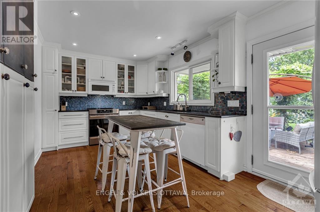 525 Braydon Avenue — photo 11