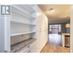 Den - 38 Bergeron Private, Ottawa, ON K1C0C2 Photo 8