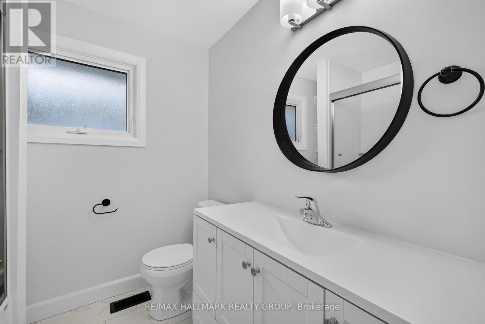 114 MEADOWLANDS DRIVE W - 28