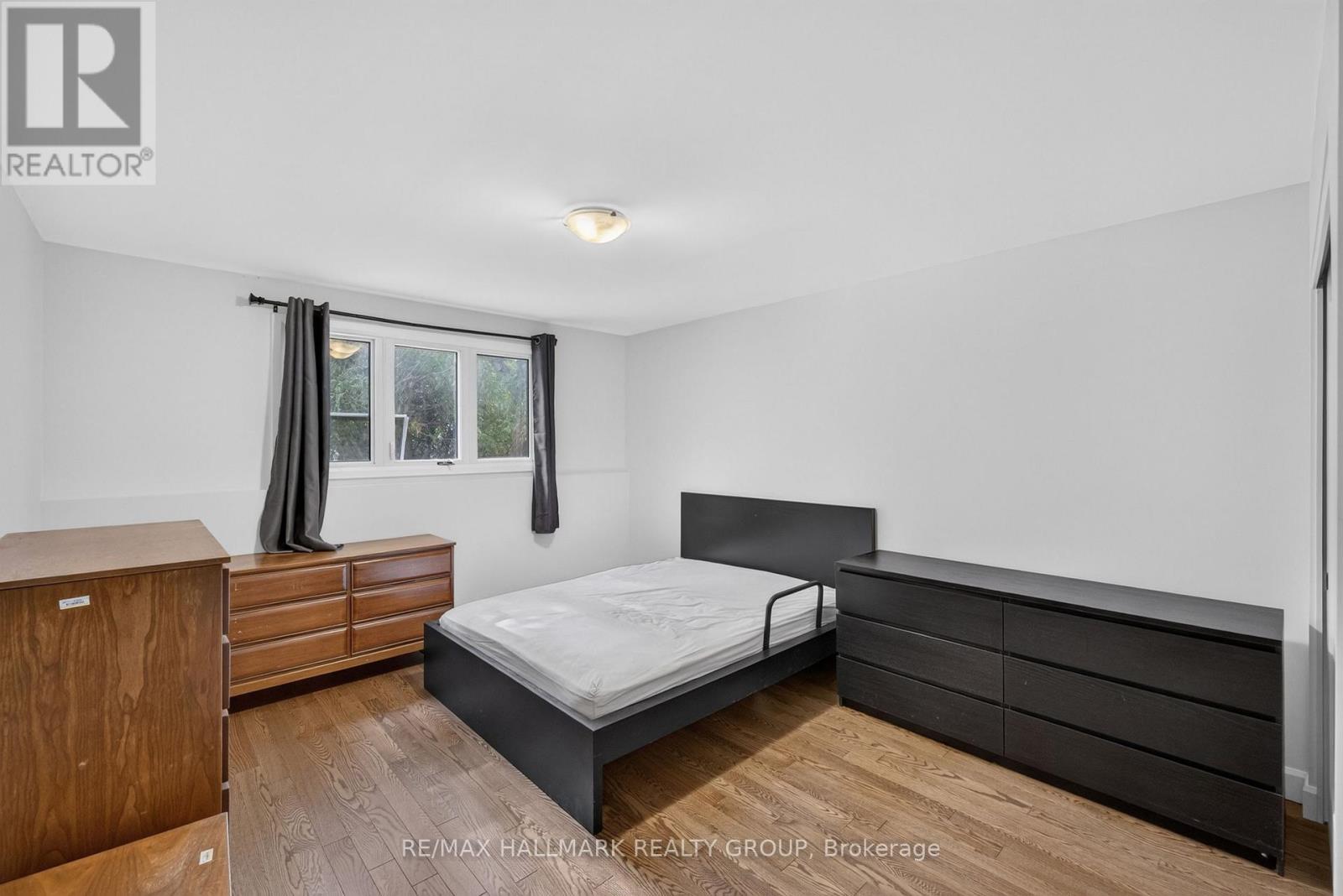 114 MEADOWLANDS DRIVE W - Image 33