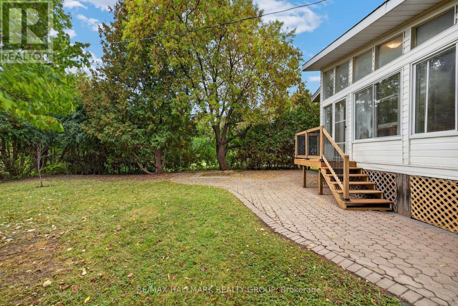 114 MEADOWLANDS DRIVE W - 50