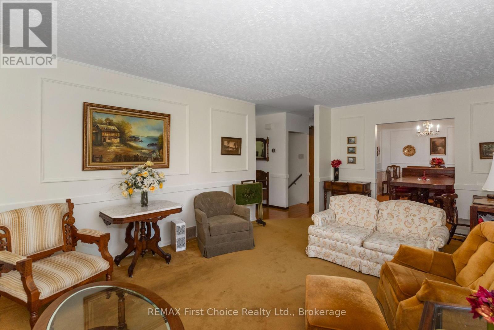 160 WHALEN STREET - 19