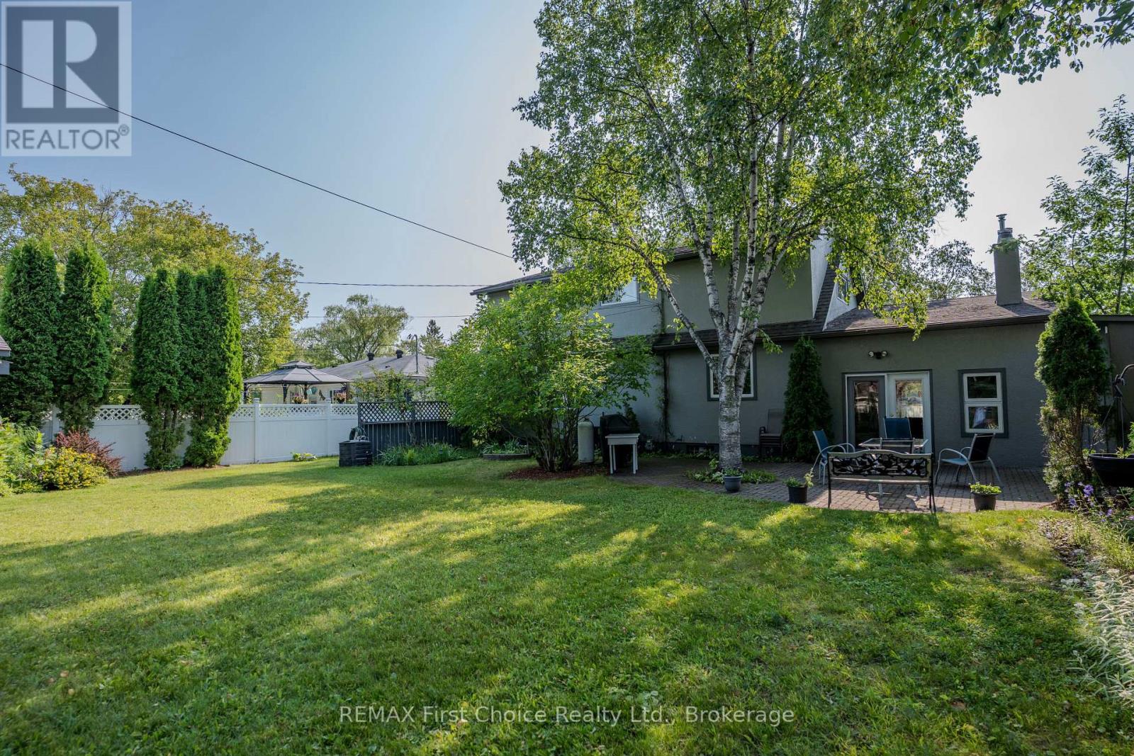 160 WHALEN STREET - 45