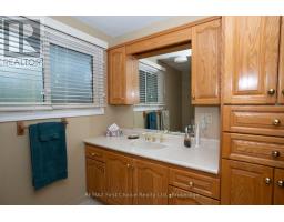 160 Whalen Street, Thunder Bay, ON P7A7J1 Photo 24