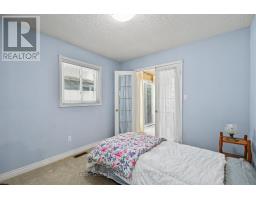 6 Donald Crescent, Wasaga Beach, ON L9Z1E1 Photo 11