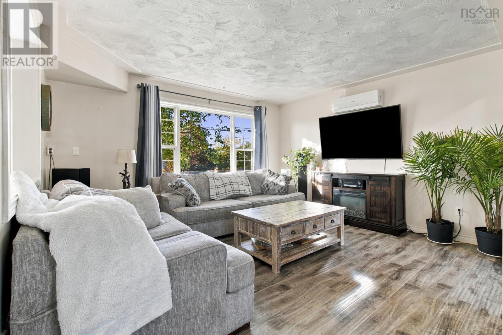 44 St Bernard Street - Image 3