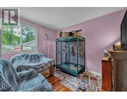 Living room - 921 Lincoln Drive, Woodstock, ON N4S2N2 Photo 9