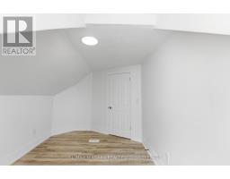 Upper - 34 Haig Street, St  Catharines, ON L2R6K8 Photo 9