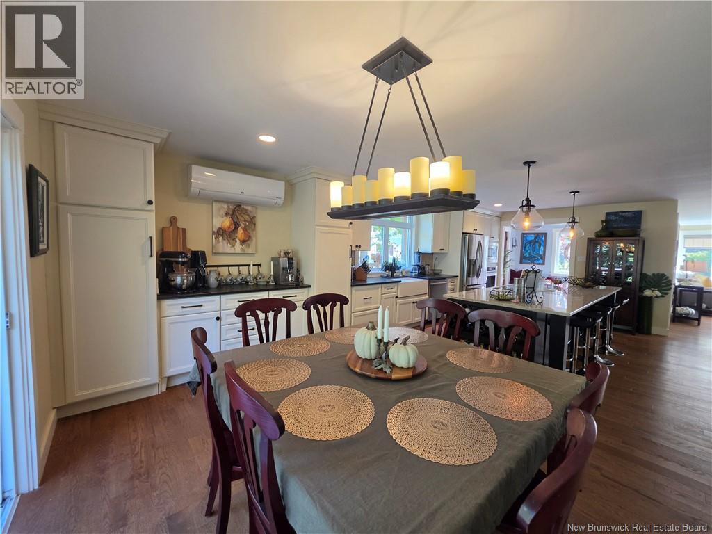 28 River Lane - Image 12