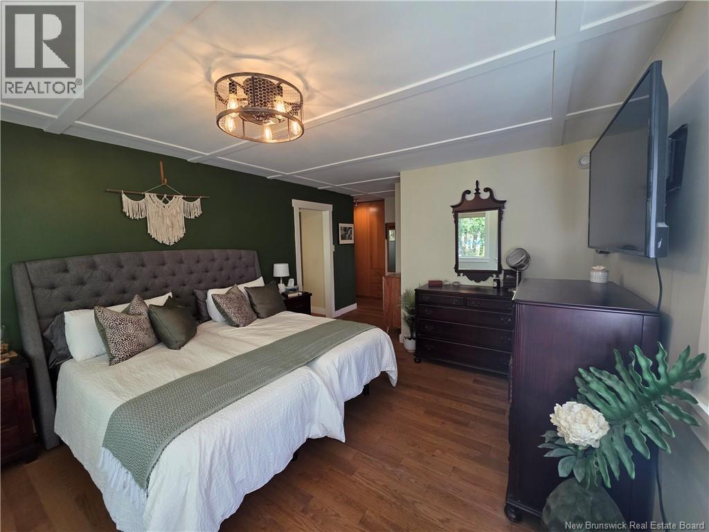 28 River Lane - Image 15
