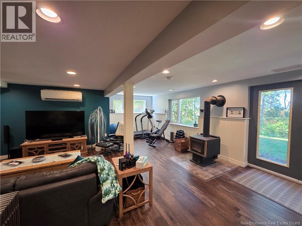 28 River Lane - Image 36