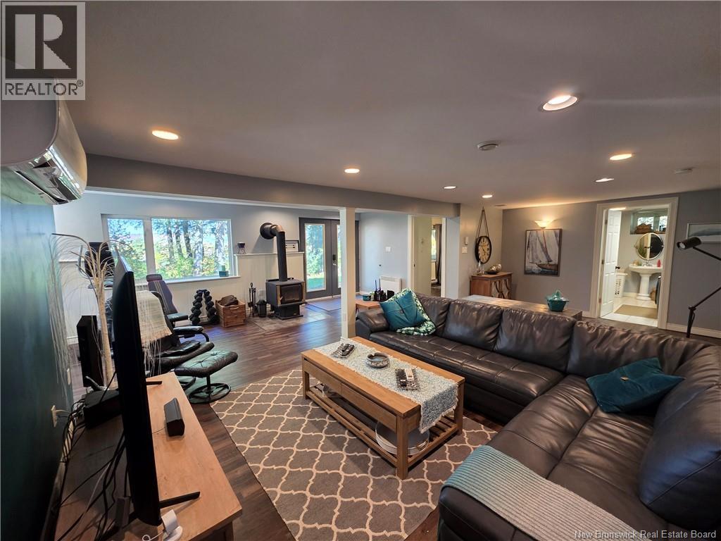 28 River Lane - Image 38