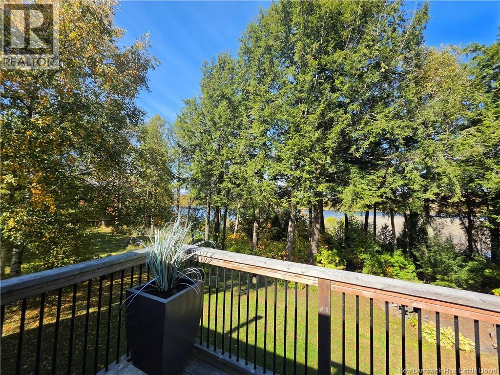 28 River Lane - Image 5