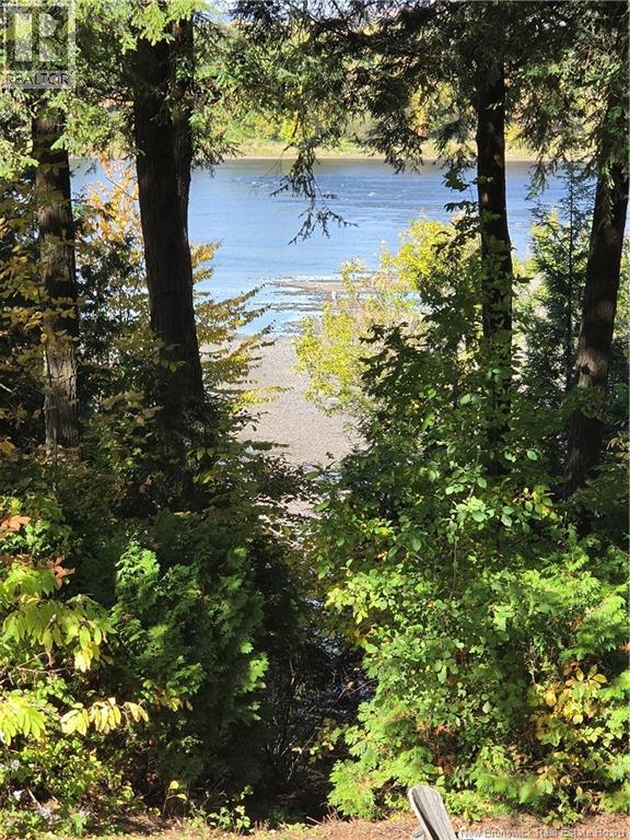 28 River Lane - Image 8