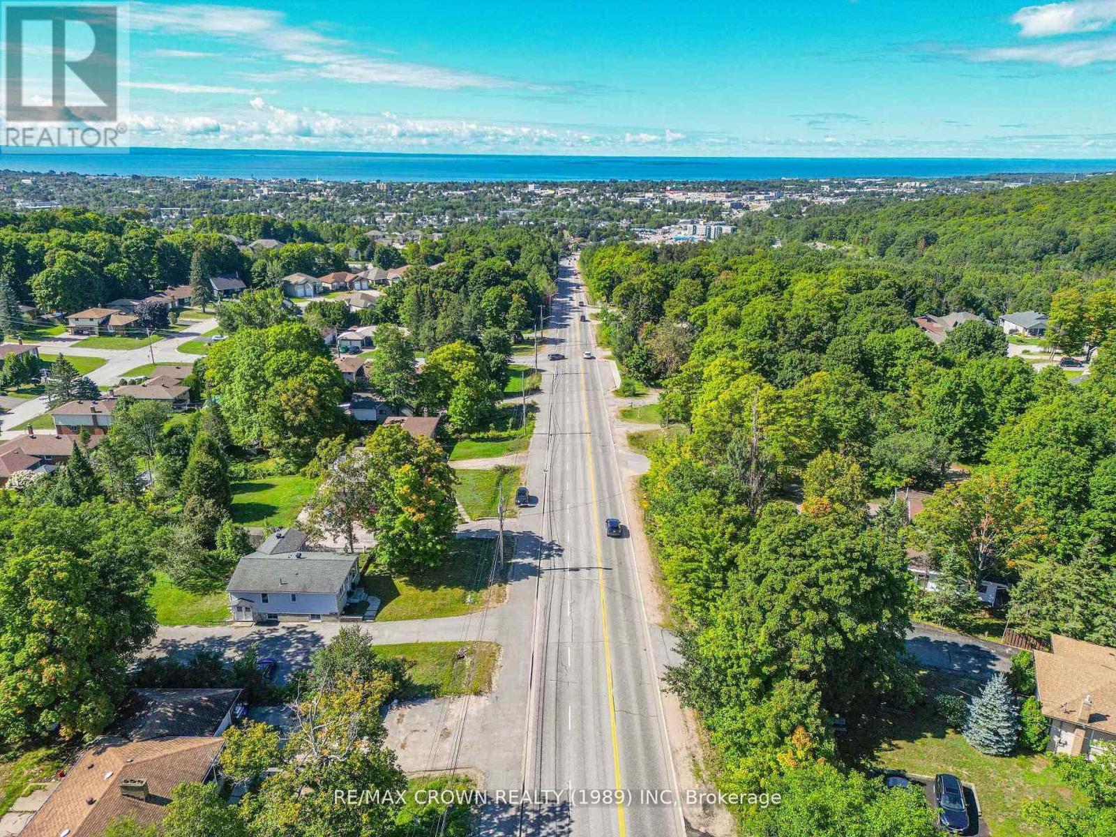 717 AIRPORT ROAD - 46