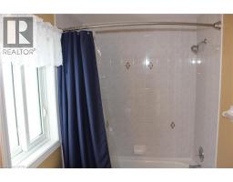 184 Northampton Crescent Unit# B, Waterloo, ON N2T2M5 Photo 16