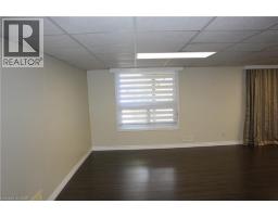 184 Northampton Crescent Unit# B, Waterloo, ON N2T2M5 Photo 18