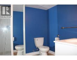184 Northampton Crescent Unit# B, Waterloo, ON N2T2M5 Photo 19