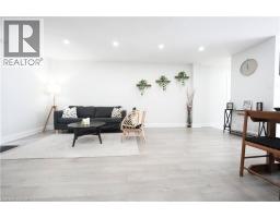 2pc Bathroom - 136 Jansen Avenue, Kitchener, ON N2A2L7 Photo 12