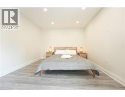 136 Jansen Avenue, Kitchener, ON N2A2L7 Photo 19