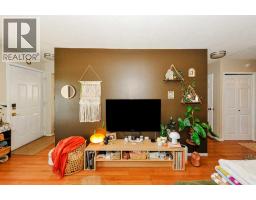 3611b 66a Street, Camrose, AB T4V3L4 Photo 9