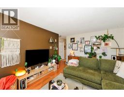 3611b 66a Street, Camrose, AB T4V3L4 Photo 8