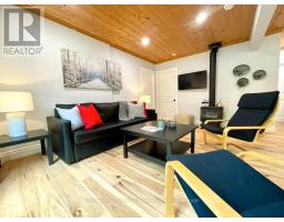 886 Muskoka 10 Road, Huntsville, ON P0B1L0 Photo 23