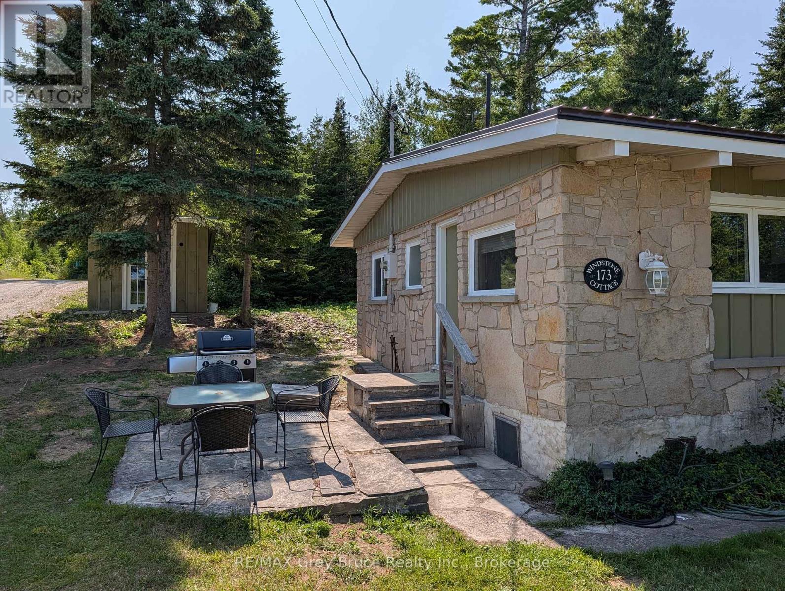 173 ISTHMUS BAY ROAD - Image 18