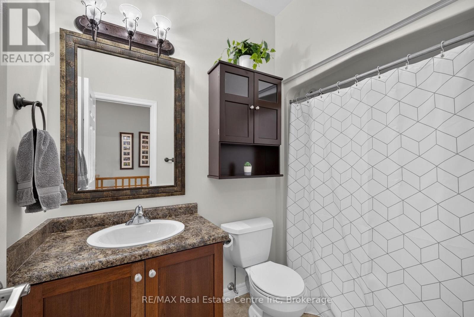 117 HAYWARD COURT - 27
