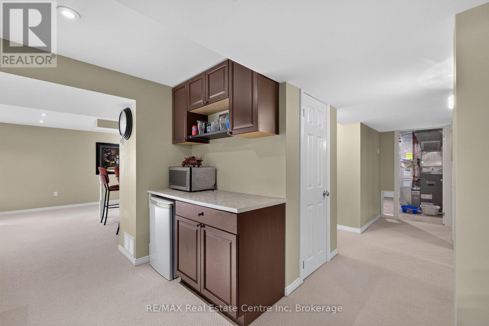 117 HAYWARD COURT - Image 32