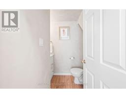 555 - 36 Stadium Road, Toronto, ON M5V3P4 Photo 16
