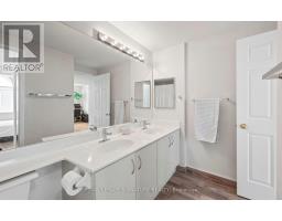 555 - 36 Stadium Road, Toronto, ON M5V3P4 Photo 23