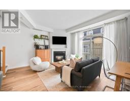 555 - 36 Stadium Road, Toronto, ON M5V3P4 Photo 6