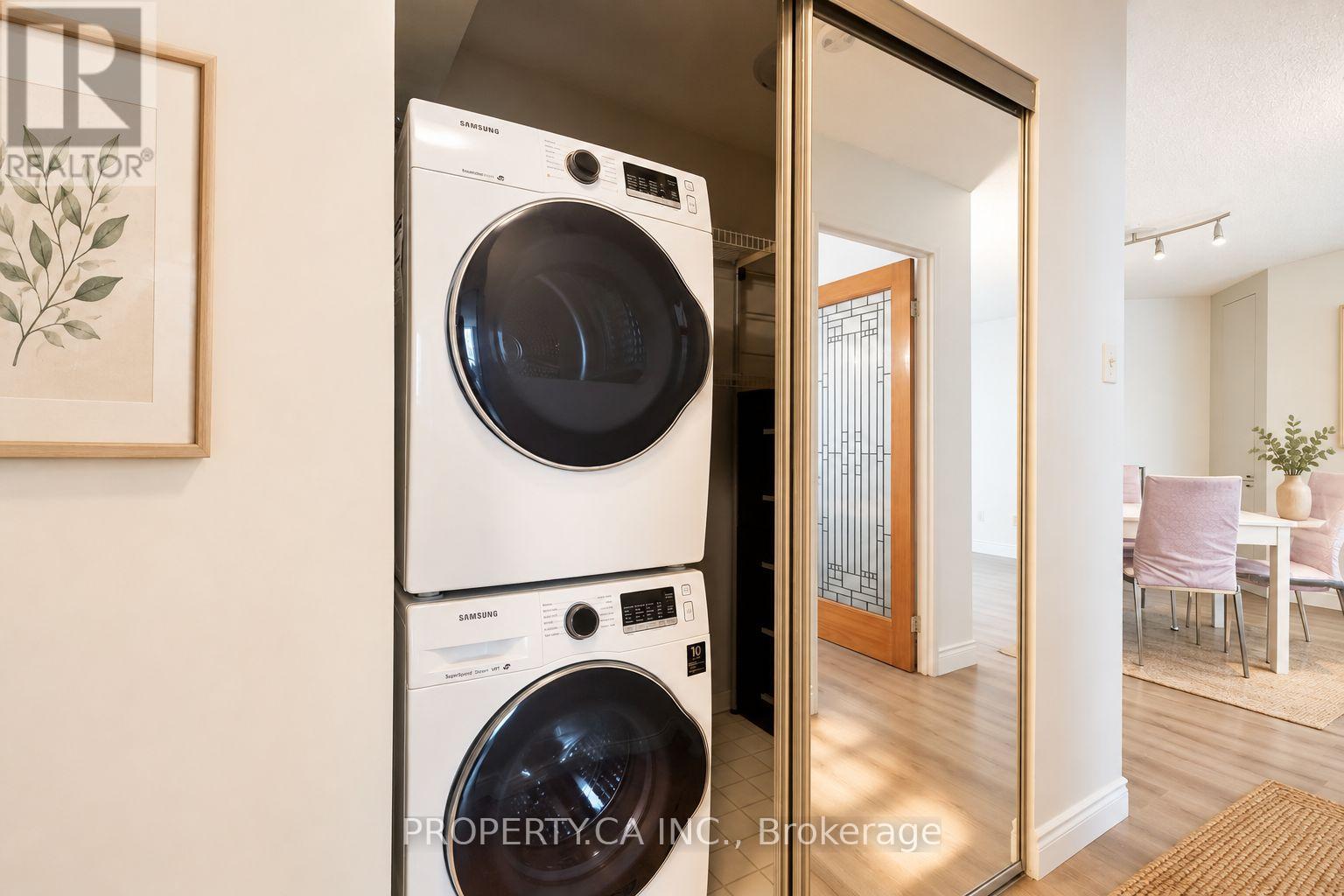 1001- 25 Maitland Street West, Toronto, ON photo 13