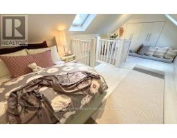 145 Chiltern Hill Road, Toronto, ON M6C3C3 Photo 8