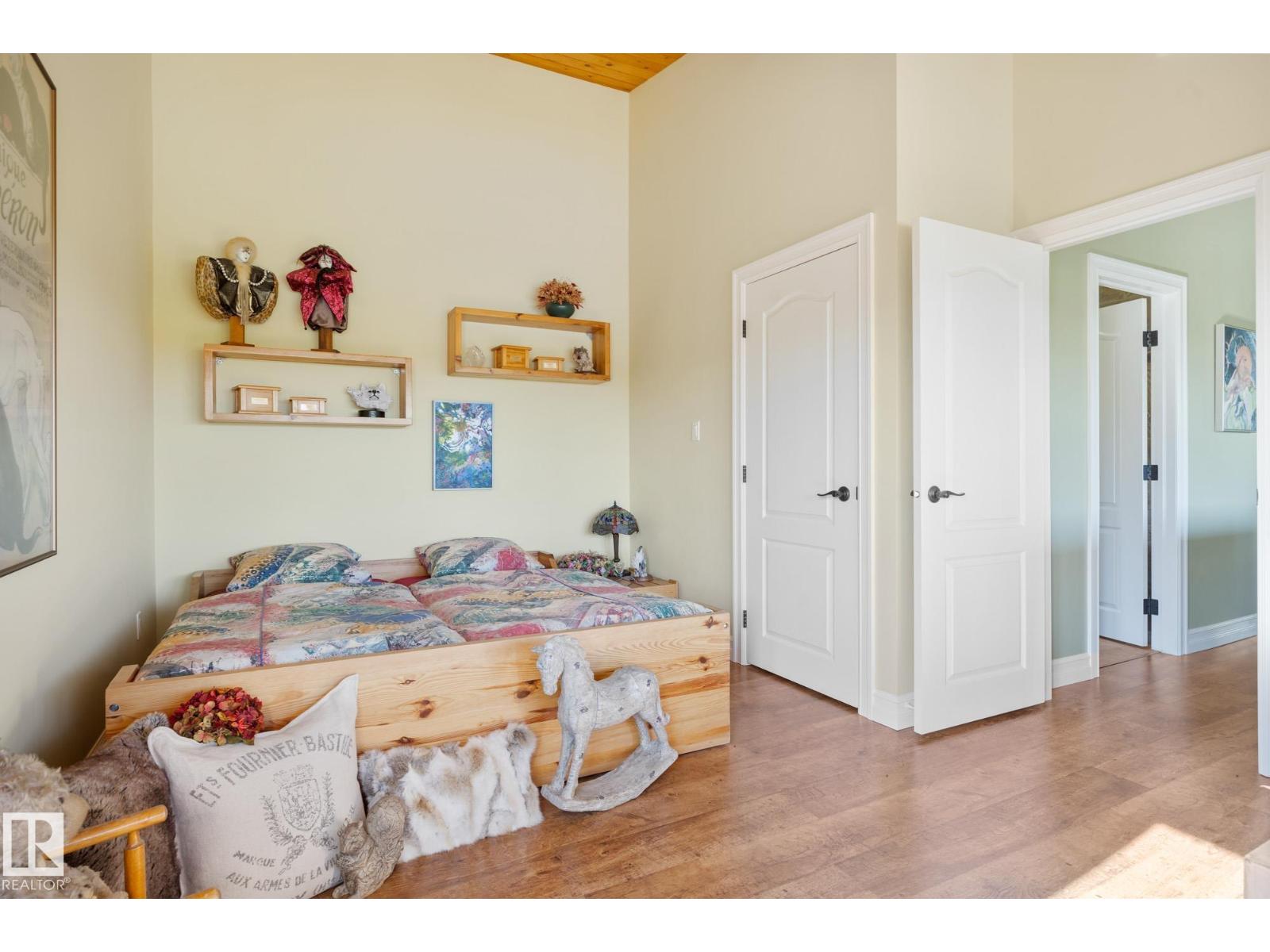 51109 RGE ROAD 210 - 43