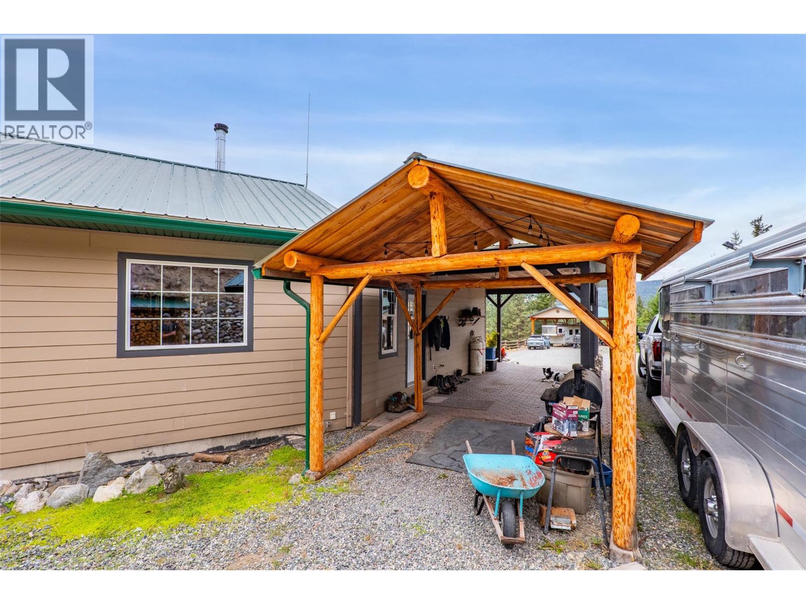 11460 Hwy 97C Highway - Image 13