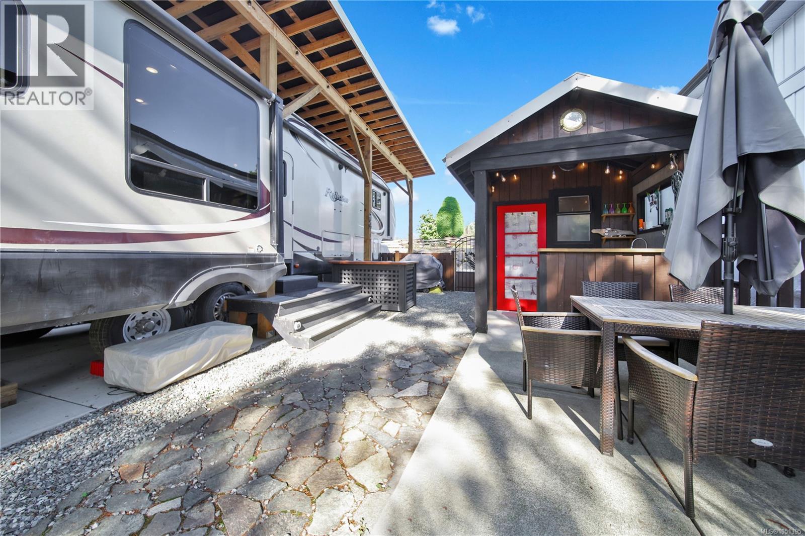 #25 10750 Central Lake Rd - Image 17