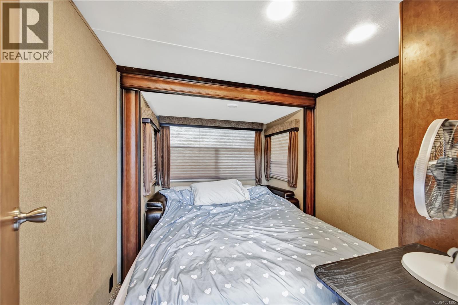 #25 10750 Central Lake Rd - Image 25