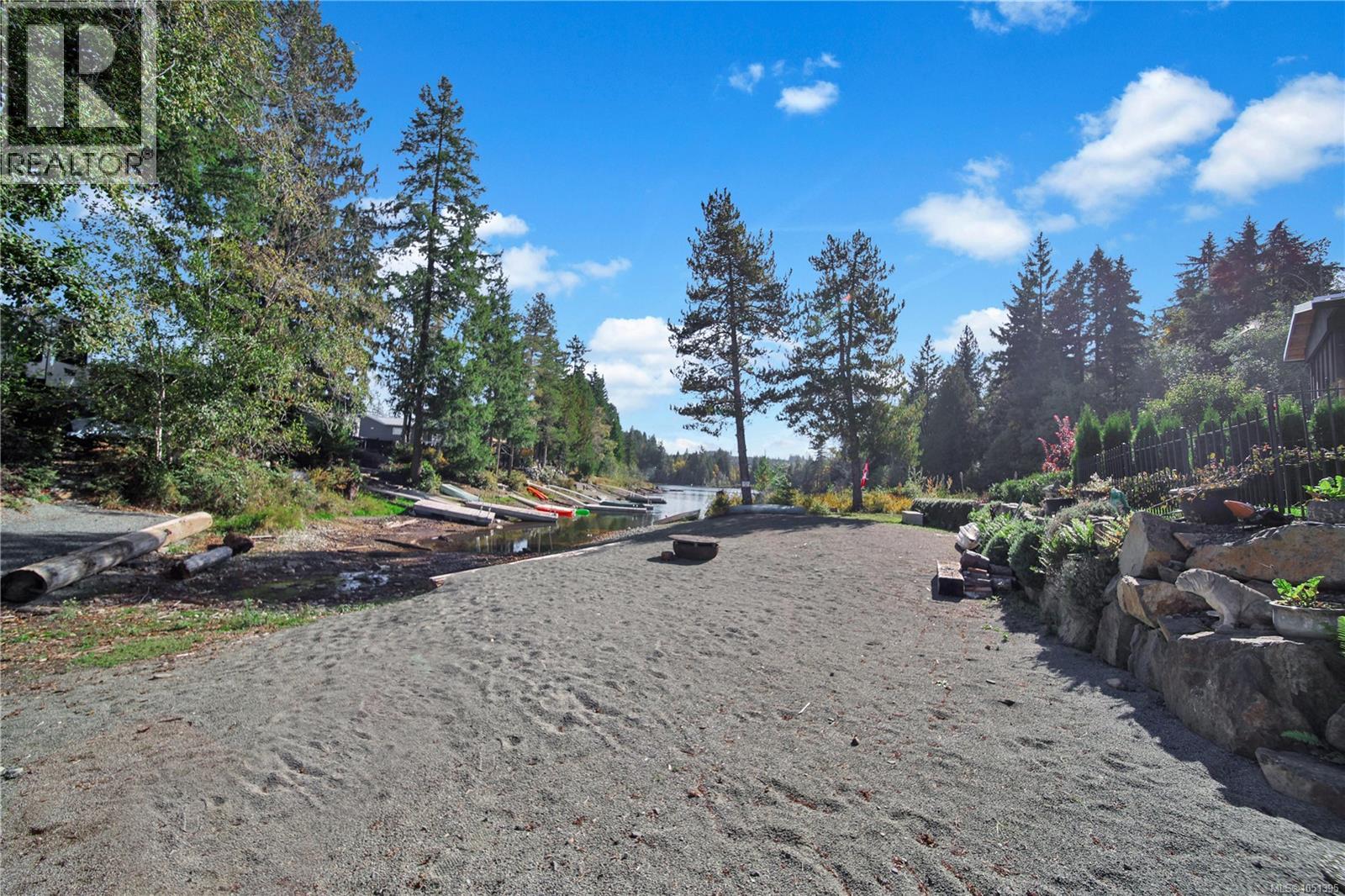 #25 10750 Central Lake Rd - Image 9