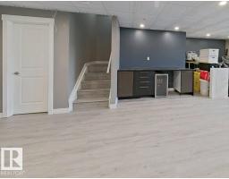 9755 221 St Nw, Edmonton, AB T5T4M1 Photo 44