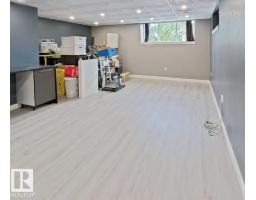 9755 221 St Nw, Edmonton, AB T5T4M1 Photo 45