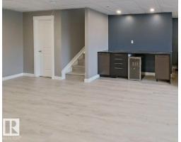 9755 221 St Nw, Edmonton, AB T5T4M1 Photo 46