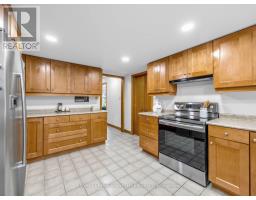 30 Invermarge Drive, Toronto, ON M1C3M4 Photo 15