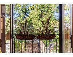 22 Pretoria Avenue, Toronto, ON M4K1T3 Photo 33