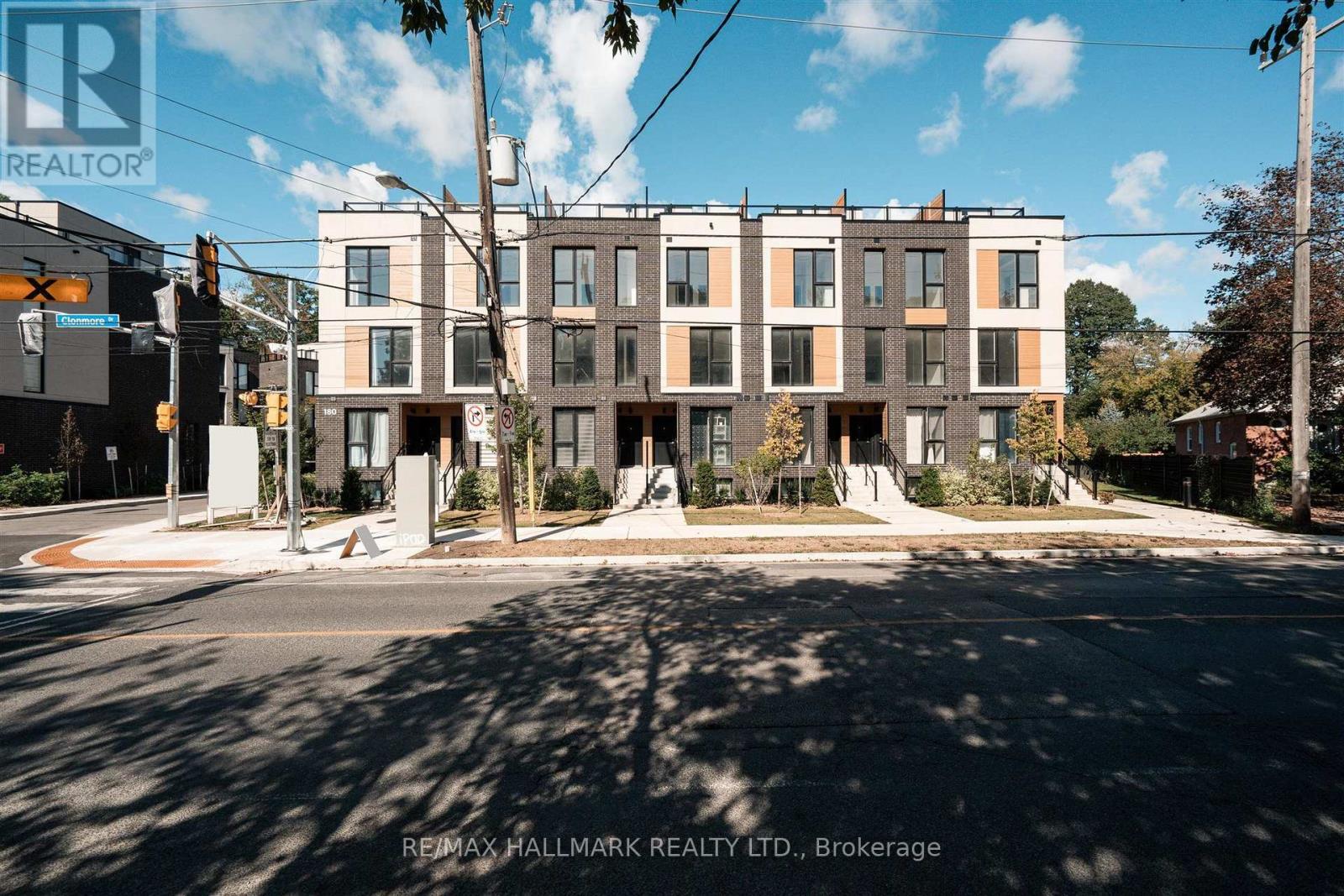 #7 178 CLONMORE AVENUE - 2