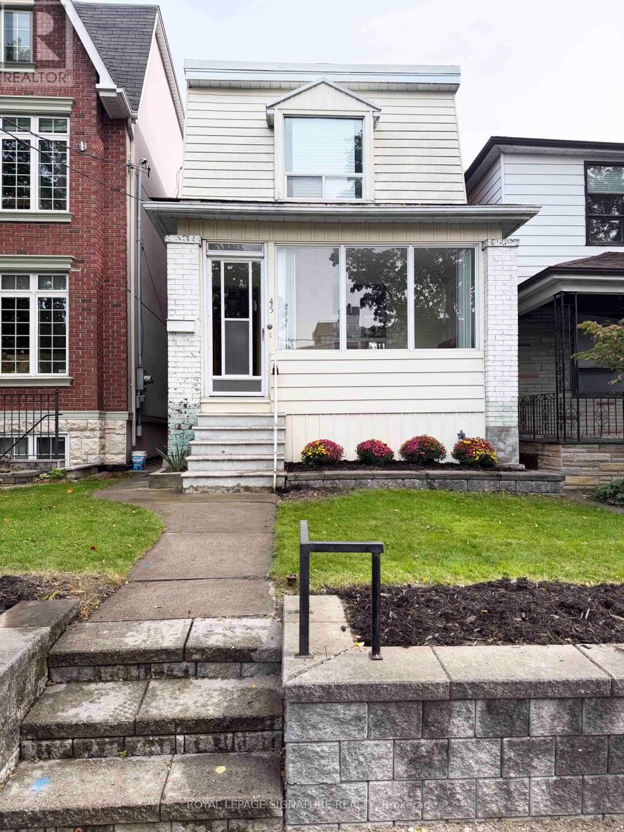 45 Eaton Avenue, Toronto, ON photo 1