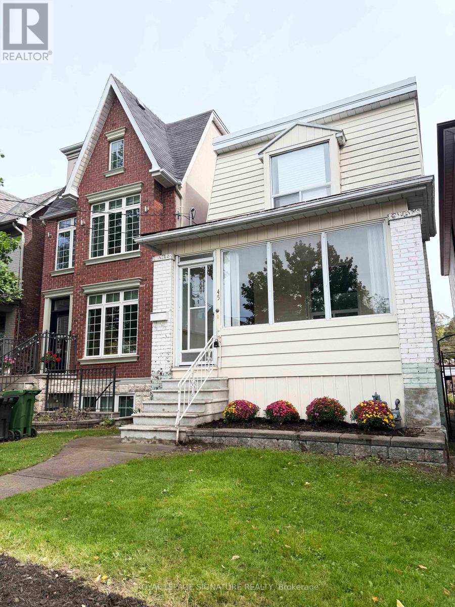 45 Eaton Avenue, Toronto, ON photo 2