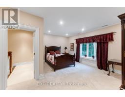 65 Offord Crescent, Aurora, ON L4G0K5 Photo 36