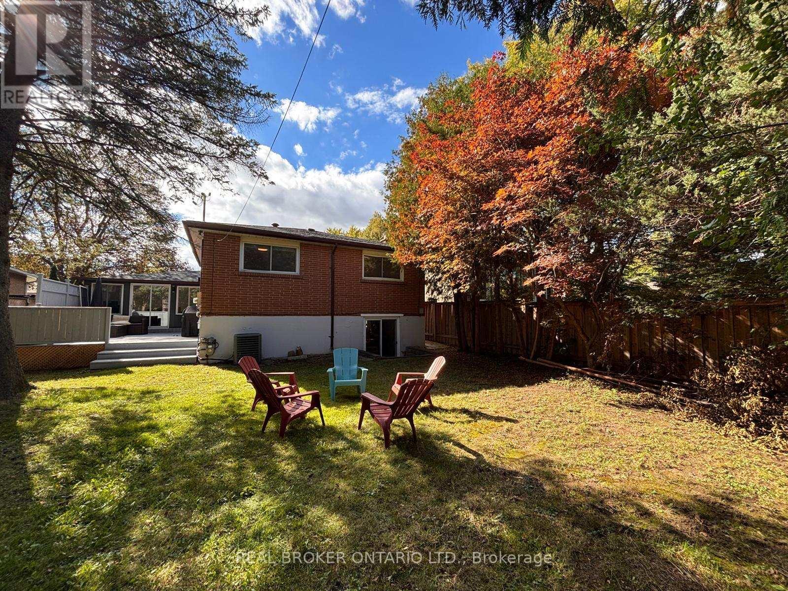 105 Fred Varley Drive, Markham, ON photo 17